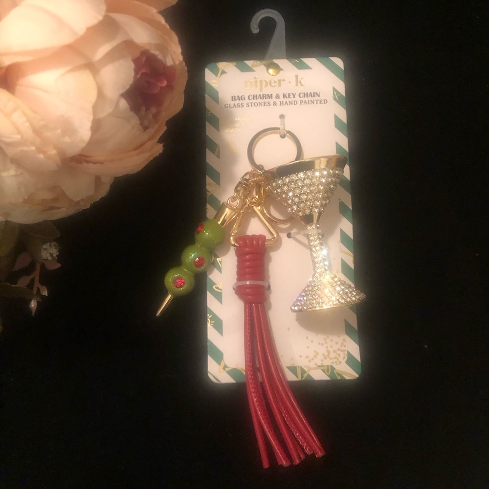 New Piper Red Tassel with Gold Crystal Martini & Green Olive Key Chain